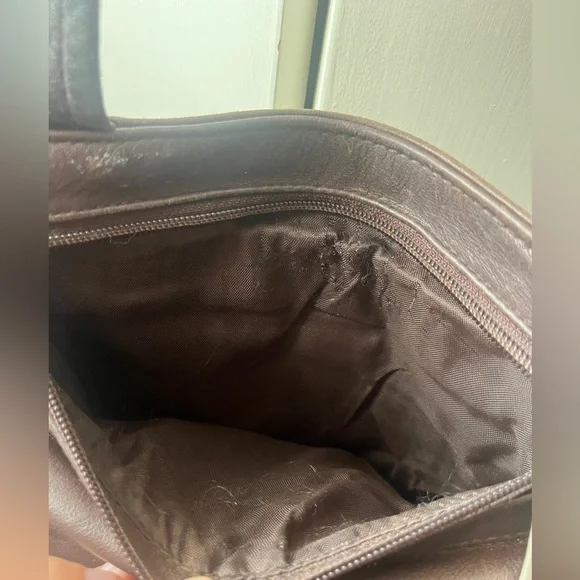 Vintage Tignanello Chocolate Brown Leather Bag - Picture 4 of 15